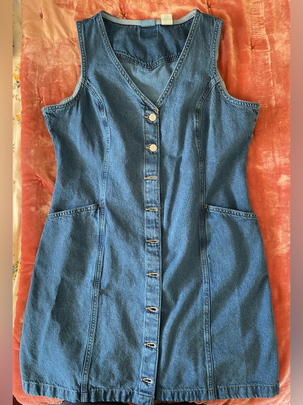 Levi’s Sleeveless Denim Button-Front Dress in Classic Blue, size XL